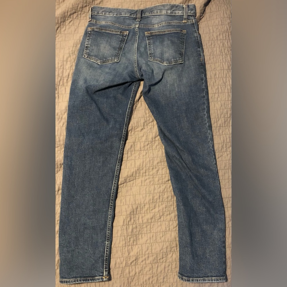 Men’s skinny jeans, designed by old navy. Size 30 x 30.